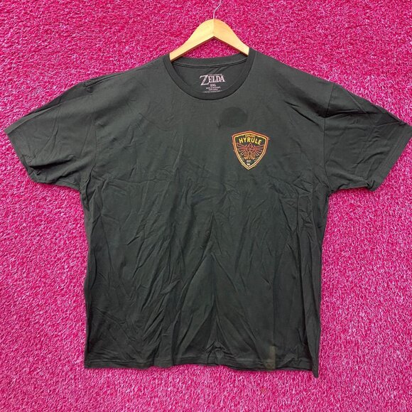 The Legend Of Zelda Hyrule Shield graphic Design T-Shirt 2XL - Picture 1 of 4